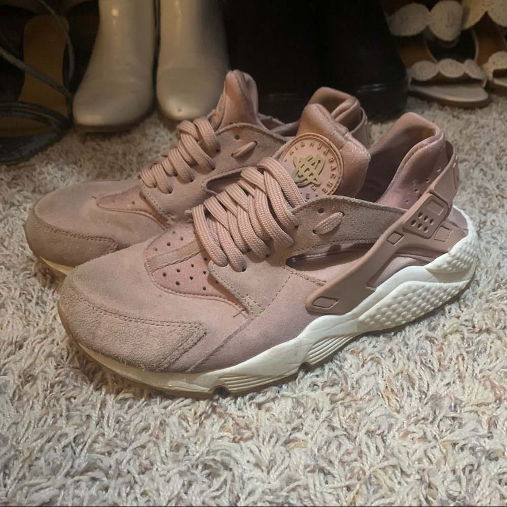 Nike Huaraches